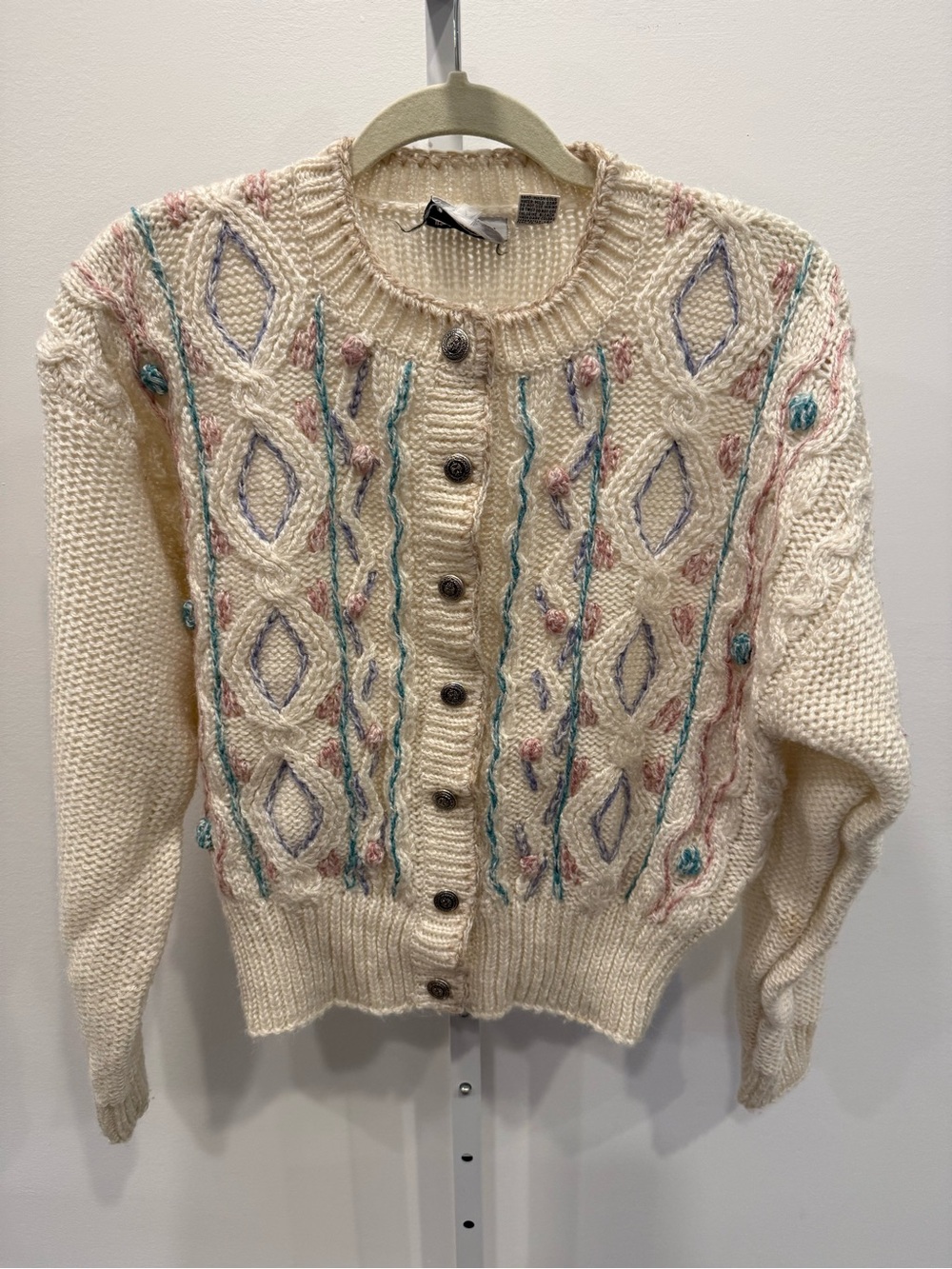 Vintage Russ Studio Cream Cable Knit Button-Up Cardigan Pastel Accents Nordic